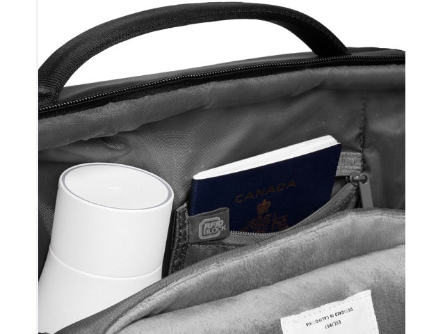 Incase A.R.C. Tech Tote - Black